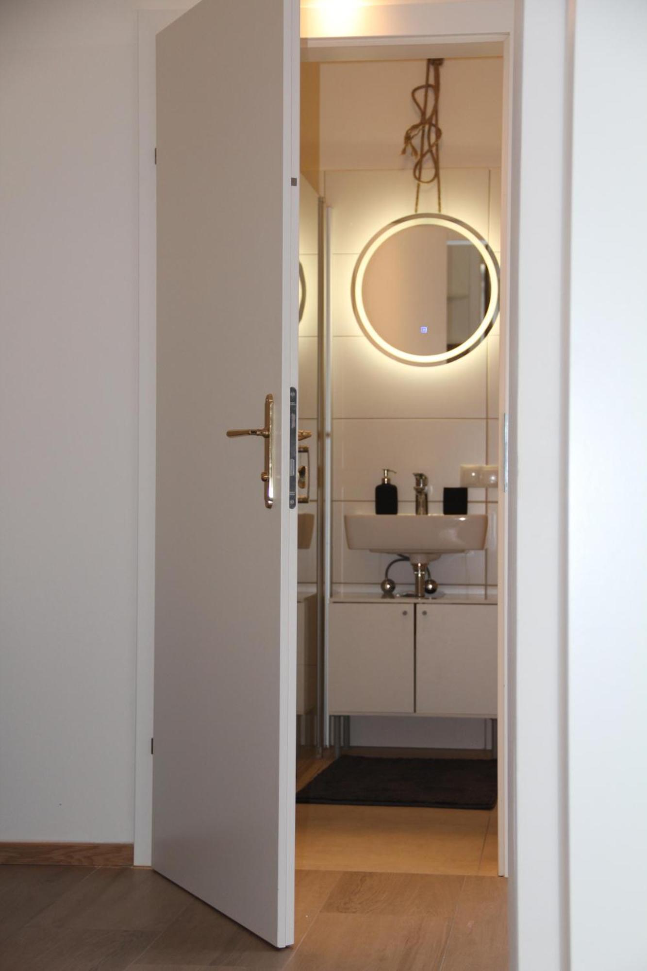 Appartamento Old Town Vibe & Wave Graz Esterno foto